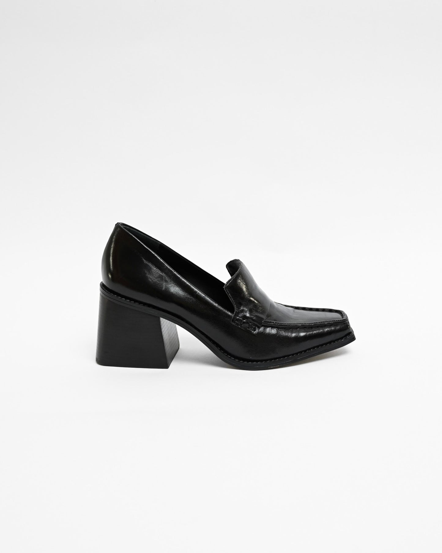 Black Leather Heeled Loafers (10)
