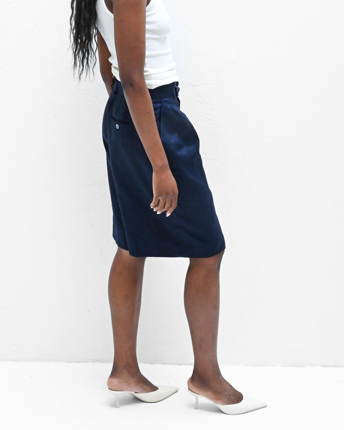 Navy Linen Pleated Shorts (M)